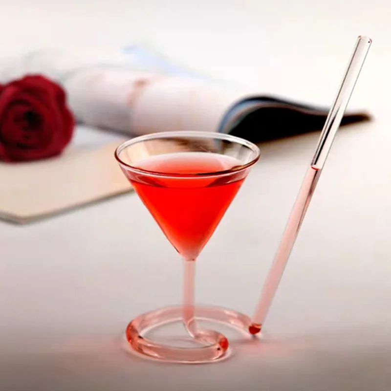 Verre à Cocktail Martini Soufflé à la Main 110ml avec Paille Intégrée