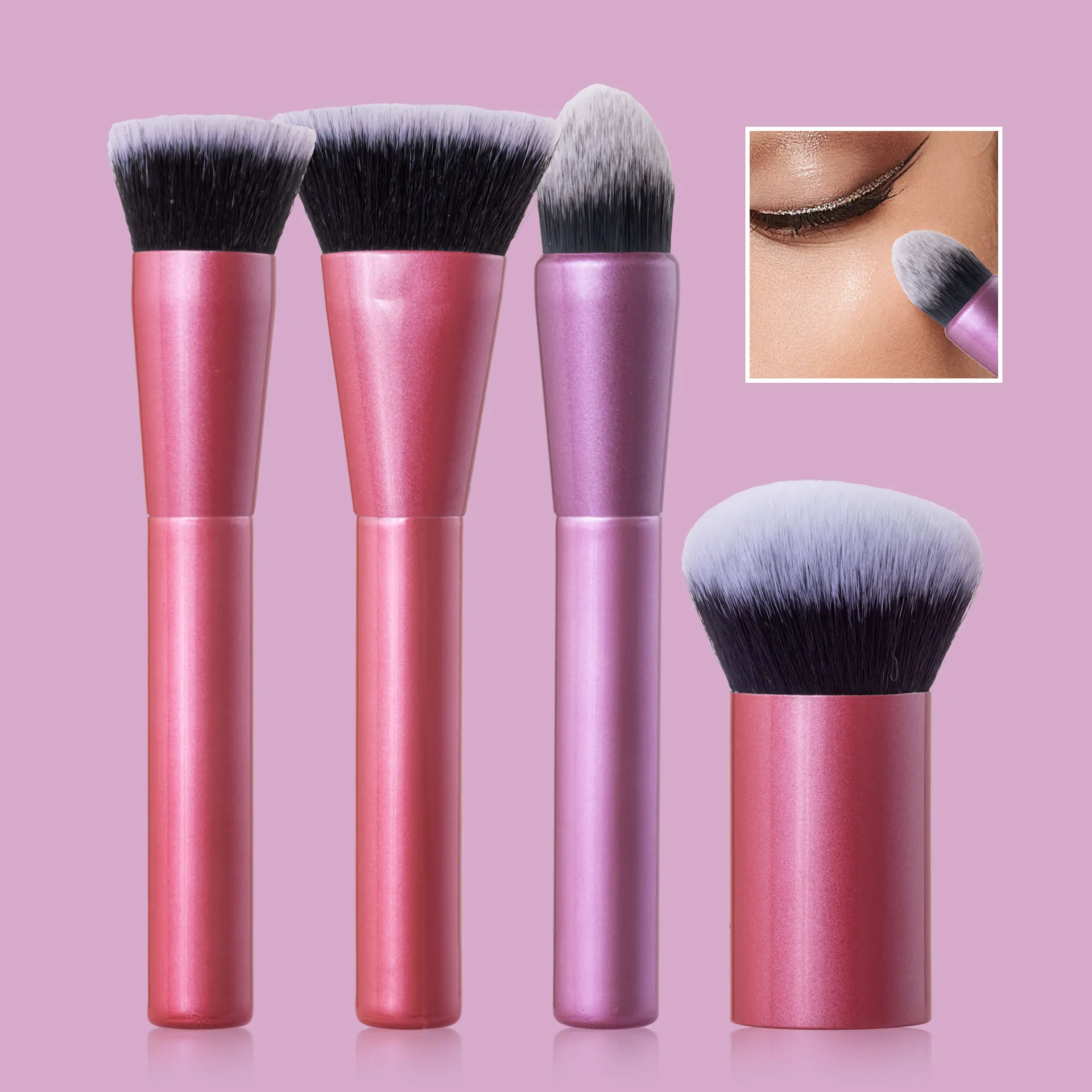 Ensemble 4 Pinceaux de Maquillage Multicolores – Contour, Blush & Poudre