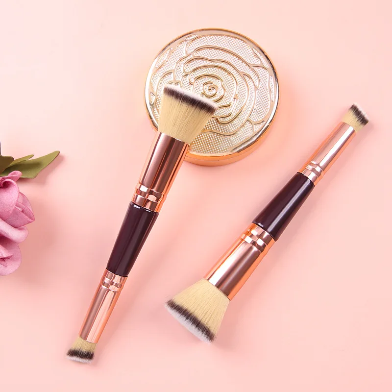 Pinceau de maquillage double embout professionnel – Fond de teint, correcteur & poudre