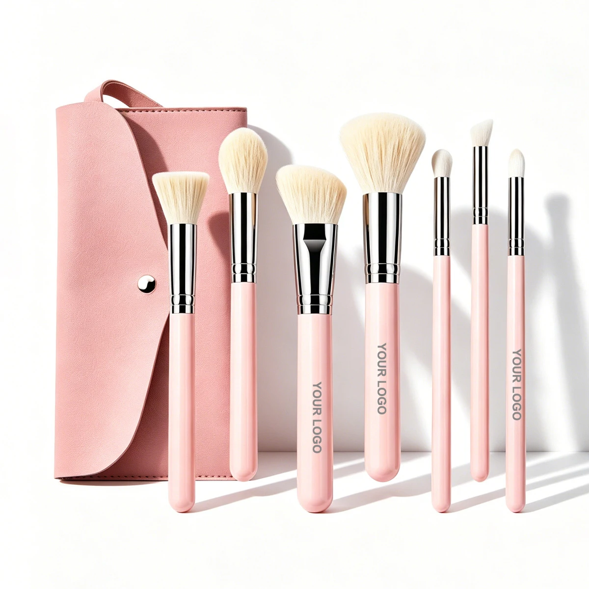 Set 7 Pinceaux Maquillage Professionnels Virole Cuivre Manche Bois + Étui – Label Privé