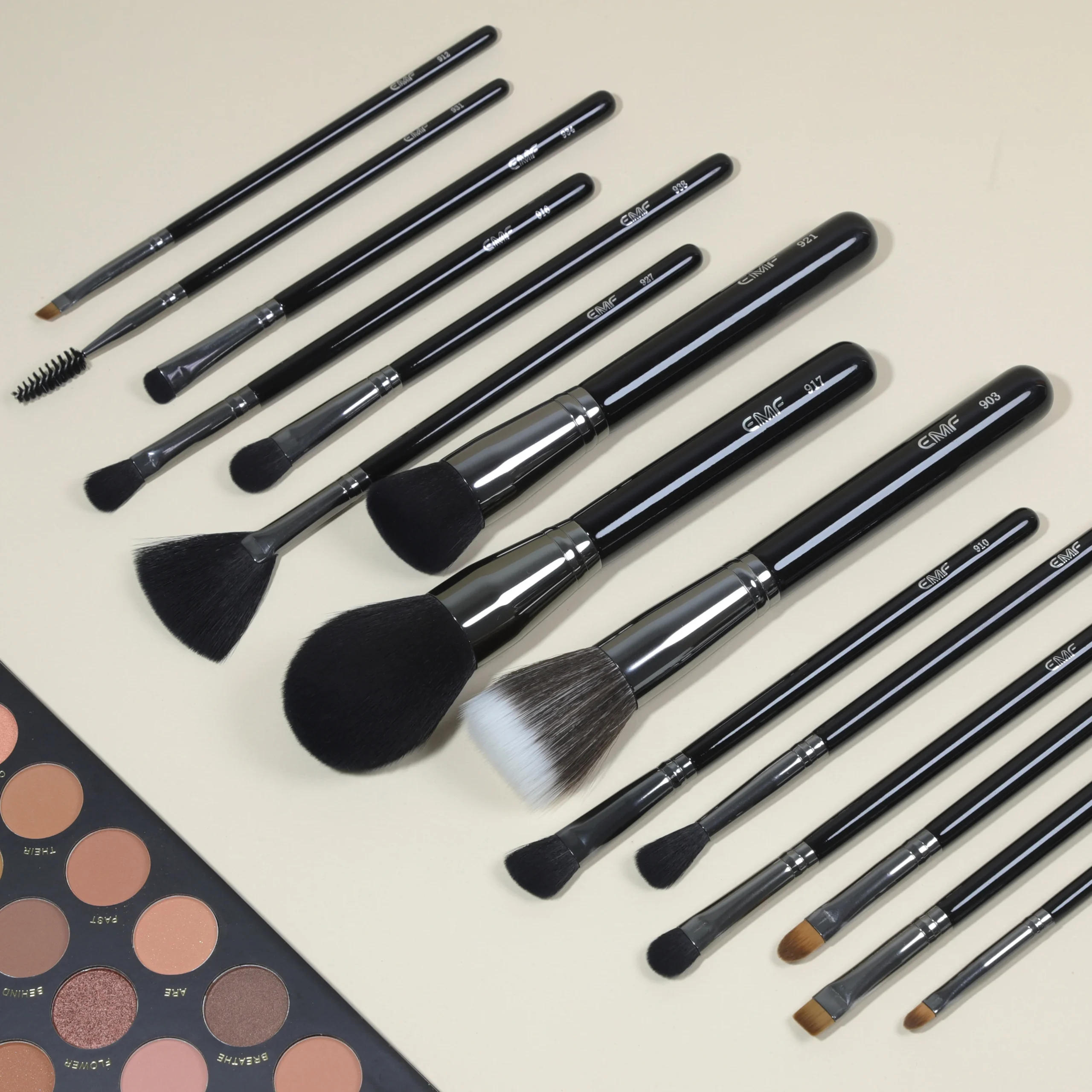 Set 15 Pinceaux Maquillage Professionnels EMF King Series – Vegan & Haute Qualité