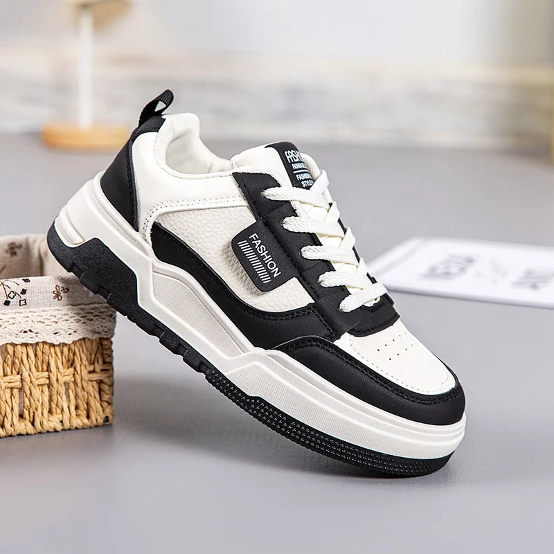 Chaussures de sport femme plates en cuir PU – Légères, respirantes & antidérapantes
