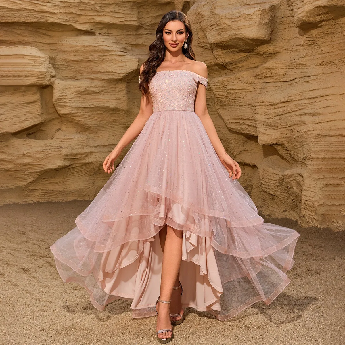 Robe de Soirée Luxe à Sequins TW00209 – Une Épaule, Multi-Couches, Coupe Princesse Maxi