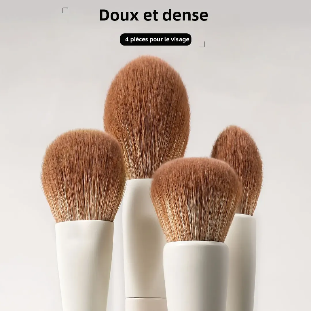 Ensemble de 15 Pinceaux de Maquillage Professionnels – Haute Qualité, Finitions Parfaites, Manches Blanches