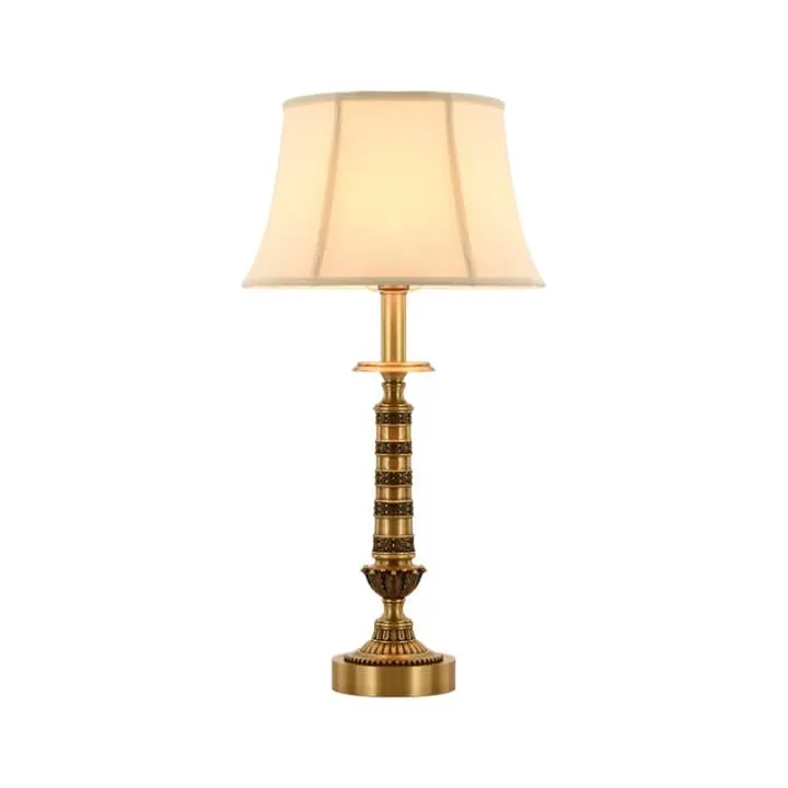 Lampe en cristal carré avec abat-jour rayé beige