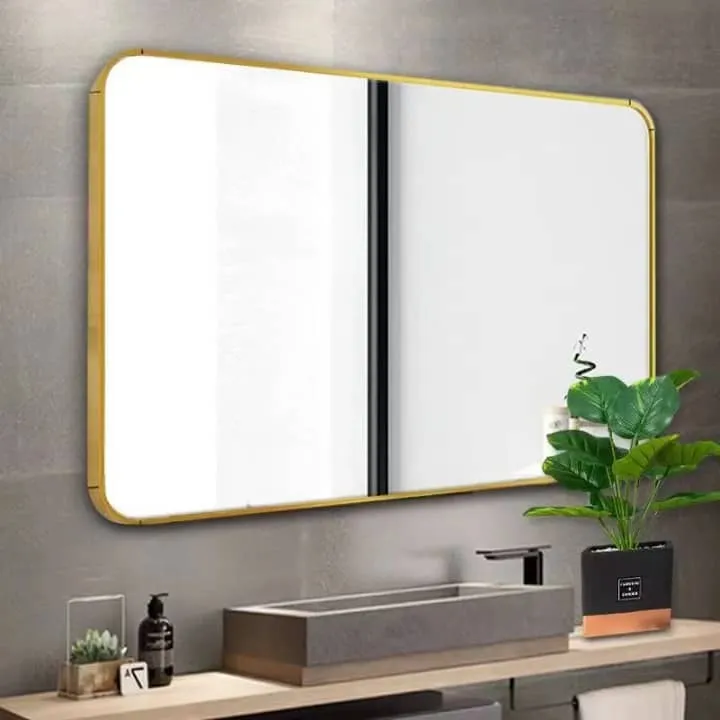 Miroir mural rectangulaire minimaliste avec bord doré