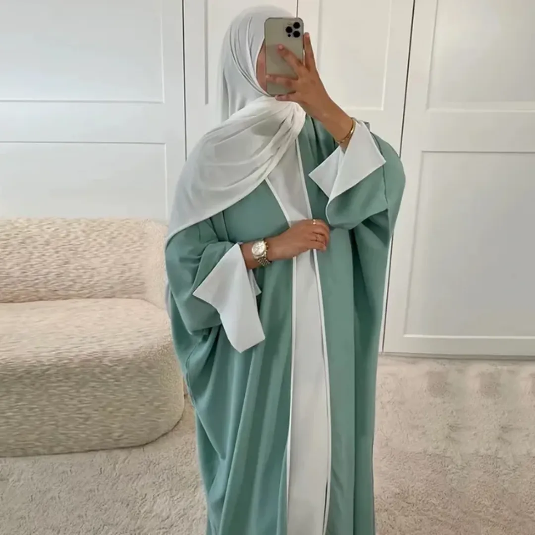 Abaya Kimono Dubaï 2024 en tissu Nida – Élégance moderne à manches fendues, doublure contrastée
