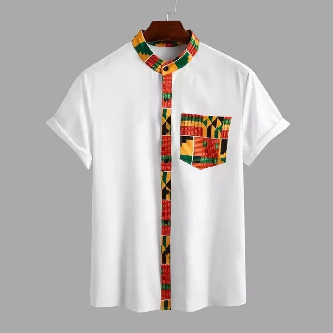 Chemise Africaine Blanche à Détail Kente – Col Mao et Poche Stylée