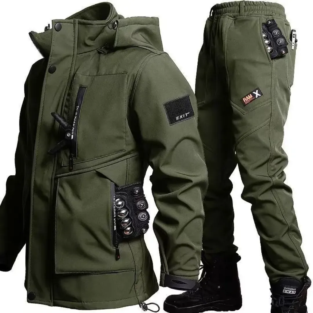 Ensemble Tactique Militaire Homme – Hiver & Extérieur  Description :