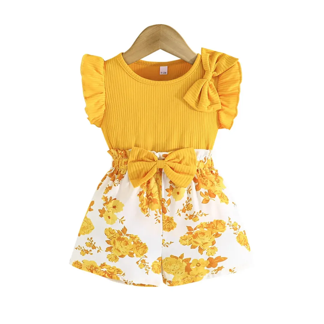 Ensemble d'été pour bébé fille : T-shirt uni et short imprimé