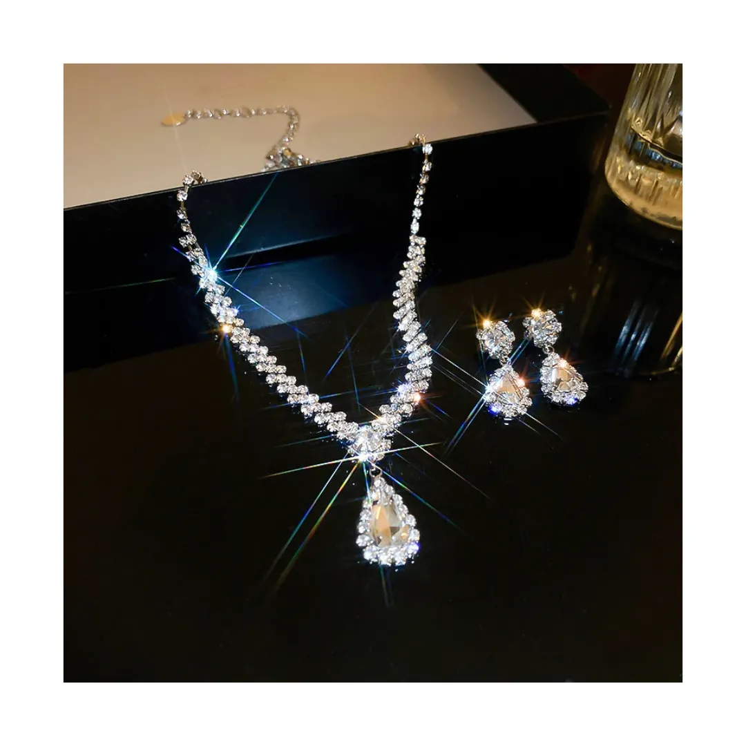 Collier et boucles d'oreilles en forme de V avec goutte de diamant couleur or 2025 ensemble de bijoux en argent deux pièces