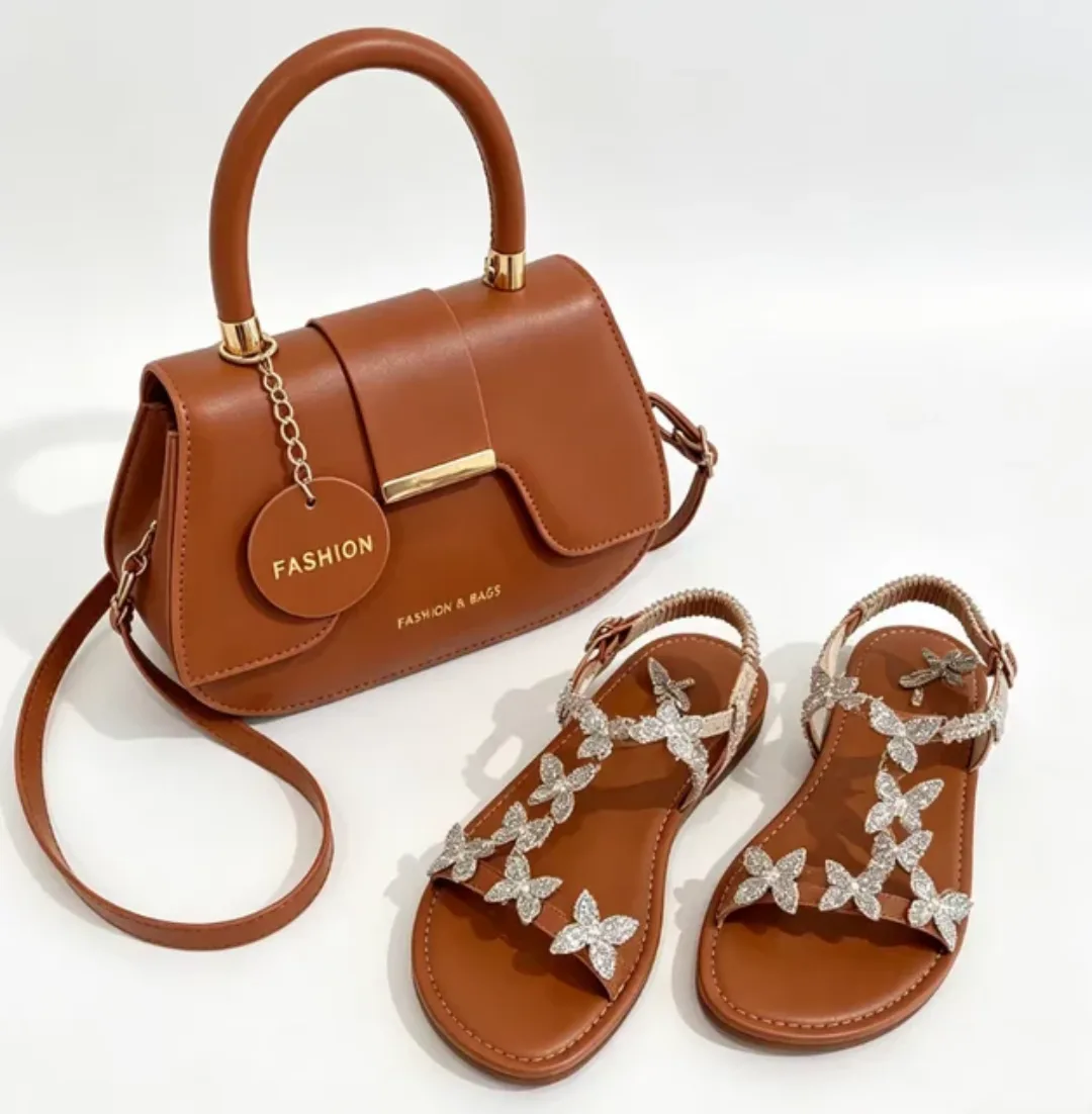 Ensemble 2 pièces femme : Sac à main Fashion et Sandales ornées de papillons