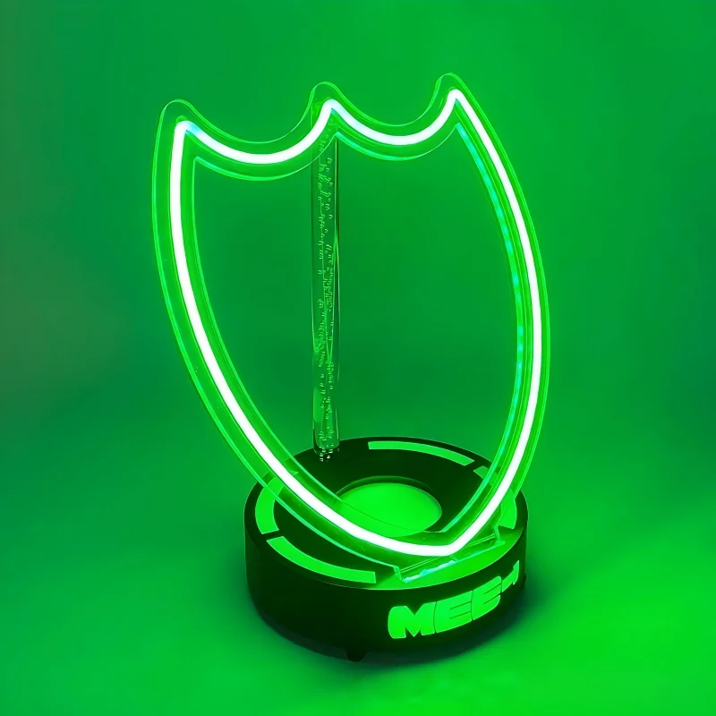 Présentoir LED As de Pique pour Bouteilles VIP – Style Art Déco en Acrylique, Revêtement UV, Sur Pied