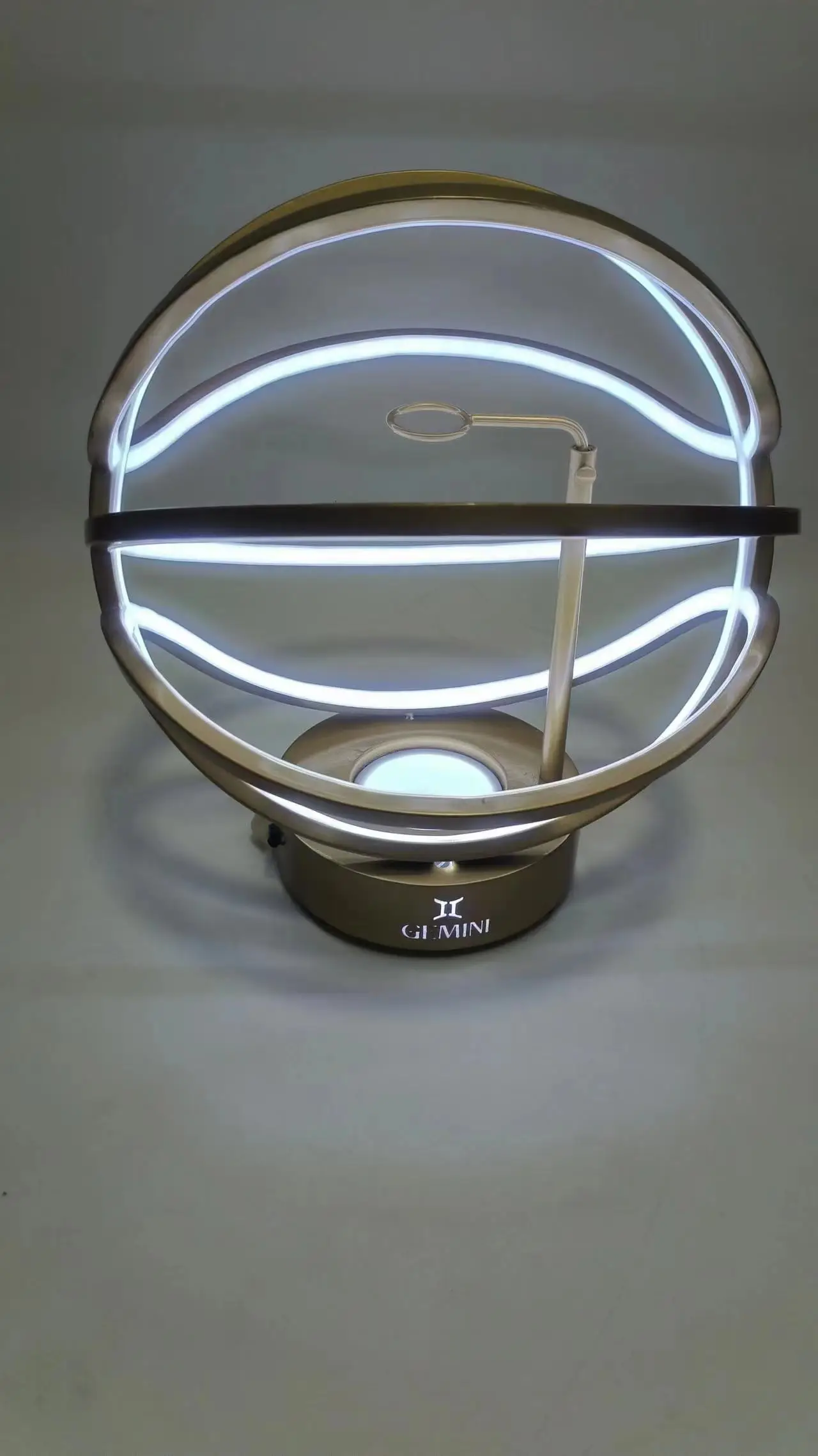 Présentoir Lumineux LED pour Bouteille de Champagne – Idéal Boîte de Nuit & Bar