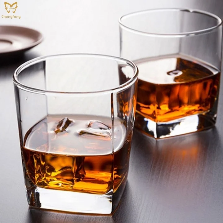 Verre à Whisky Carré 250ml Personnalisable Logo – Idéal Pubs & Bars