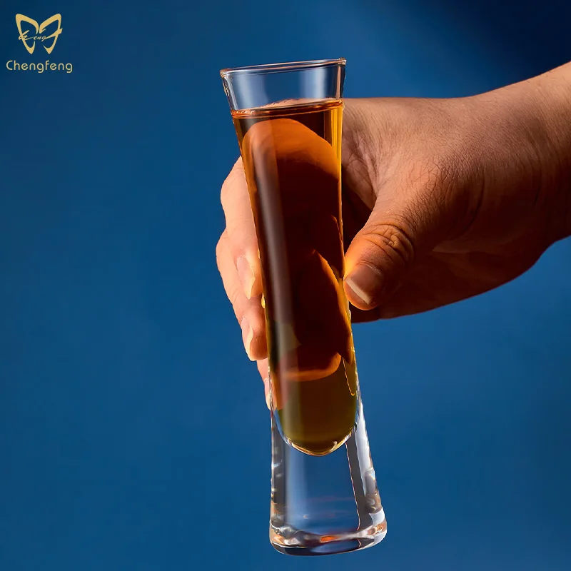 Verre à Shot en Forme de Cœur 60ml – Soufflé à la Bouche, Idéal pour Cadeaux d'Affaires