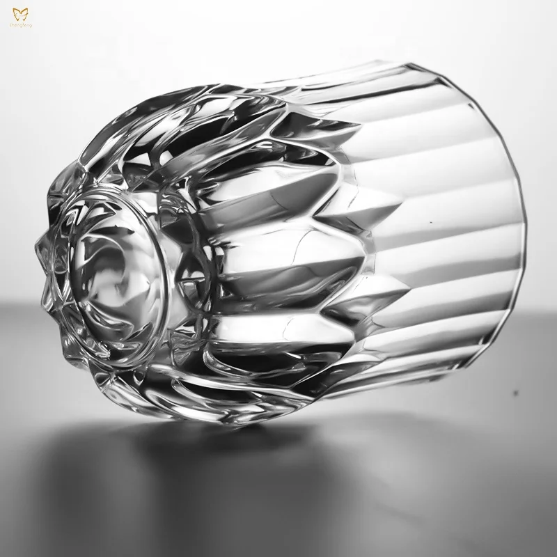 Verre à Whisky en Cristal Torsadé Sans Plomb 315ml – Fait Main | Style Américain