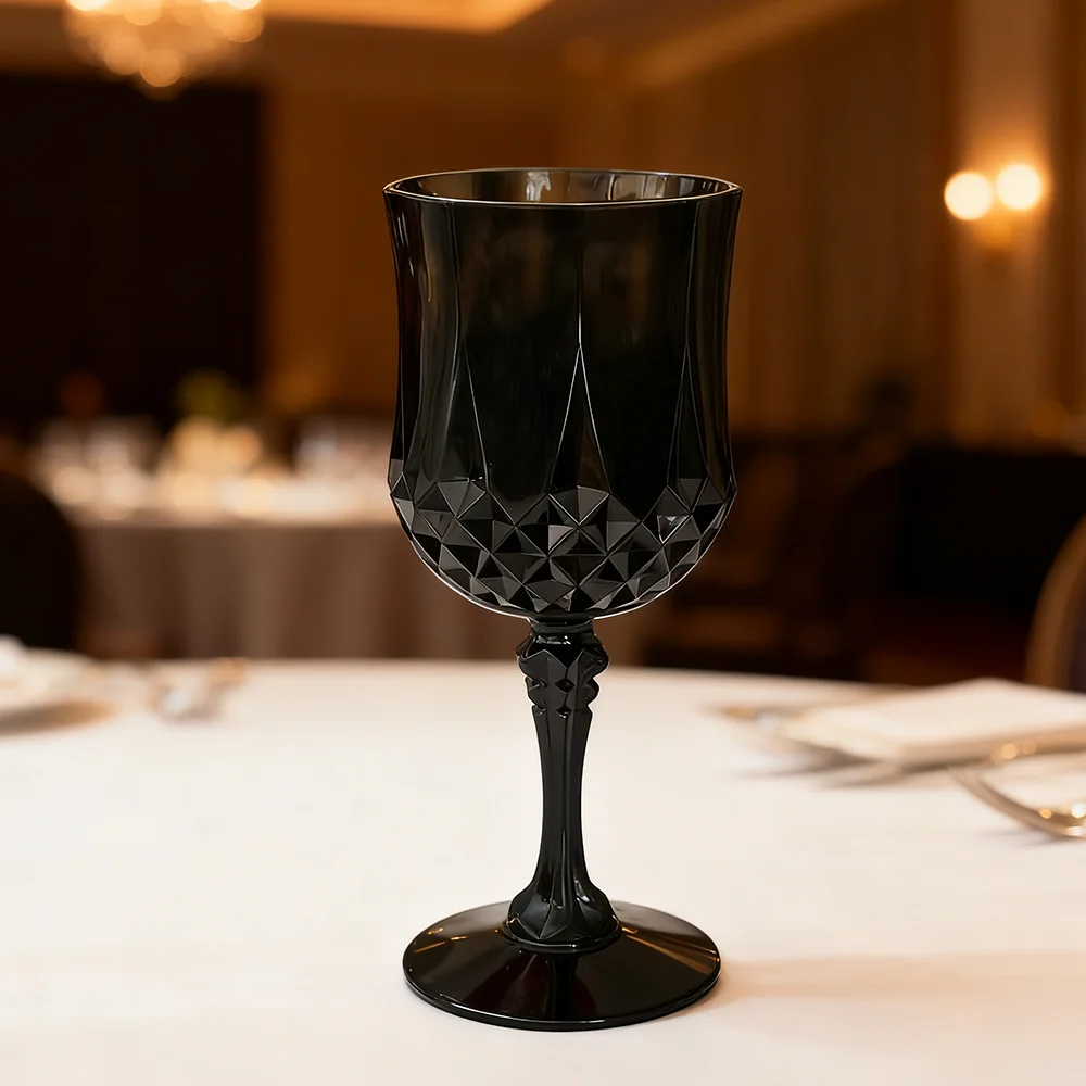 Verres à Pied Plastique Incassables 220ml – Idéal Mariages, Réceptions & Événements