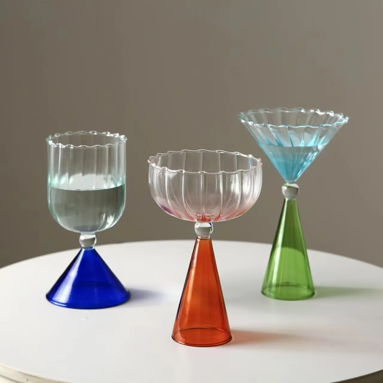 Verre à cocktail dégradé coloré – Élégant & Festif | Verre soufflé bouche haute qualité