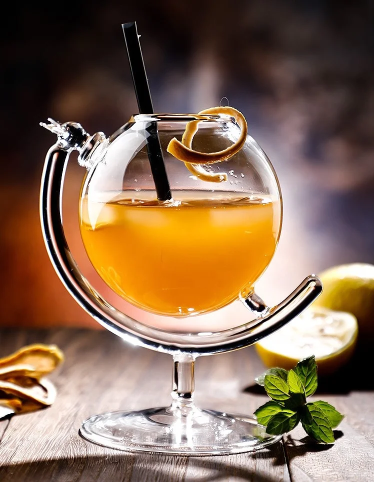 Verre Cocktail Globe 330ml – Borosilicate Soufflé Main, Design Créatif