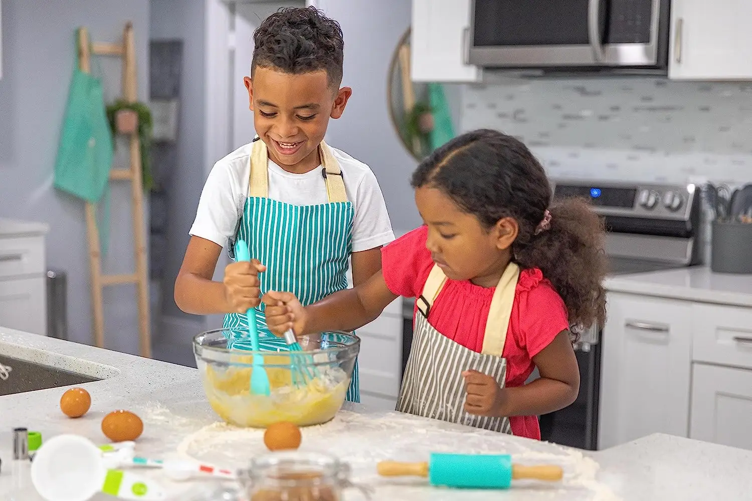 Set Ustensiles de Cuisine Jouet pour Enfants 2-4 Ans – Sans BPA, Écologique