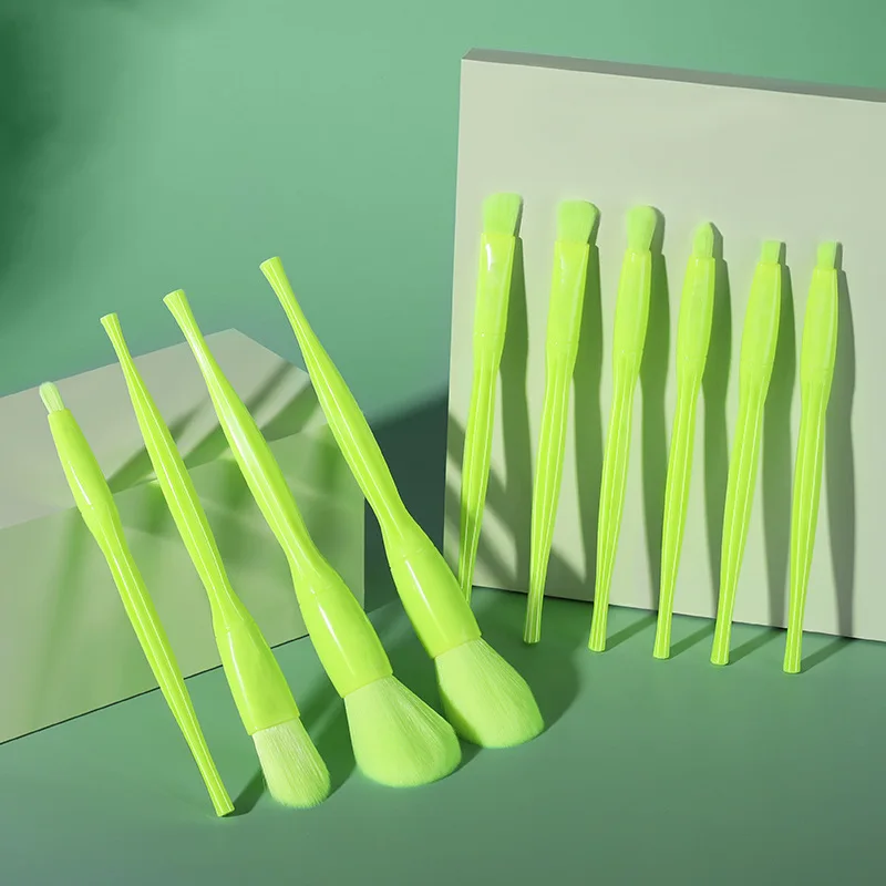Set 10 Pinceaux Maquillage Couleur Bonbon – Poils Synthétiques Végan