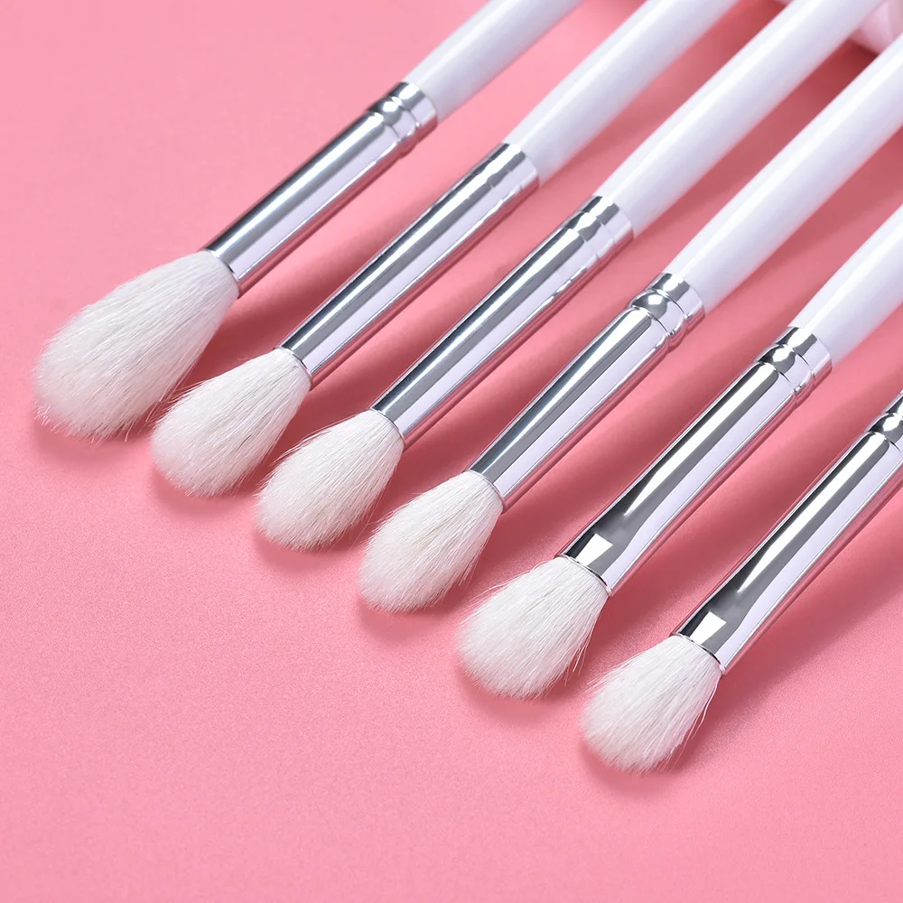 Ensemble de Pinceaux Maquillage Professionnels Blancs 16/26 Pièces – Fibres Synthétiques Douces