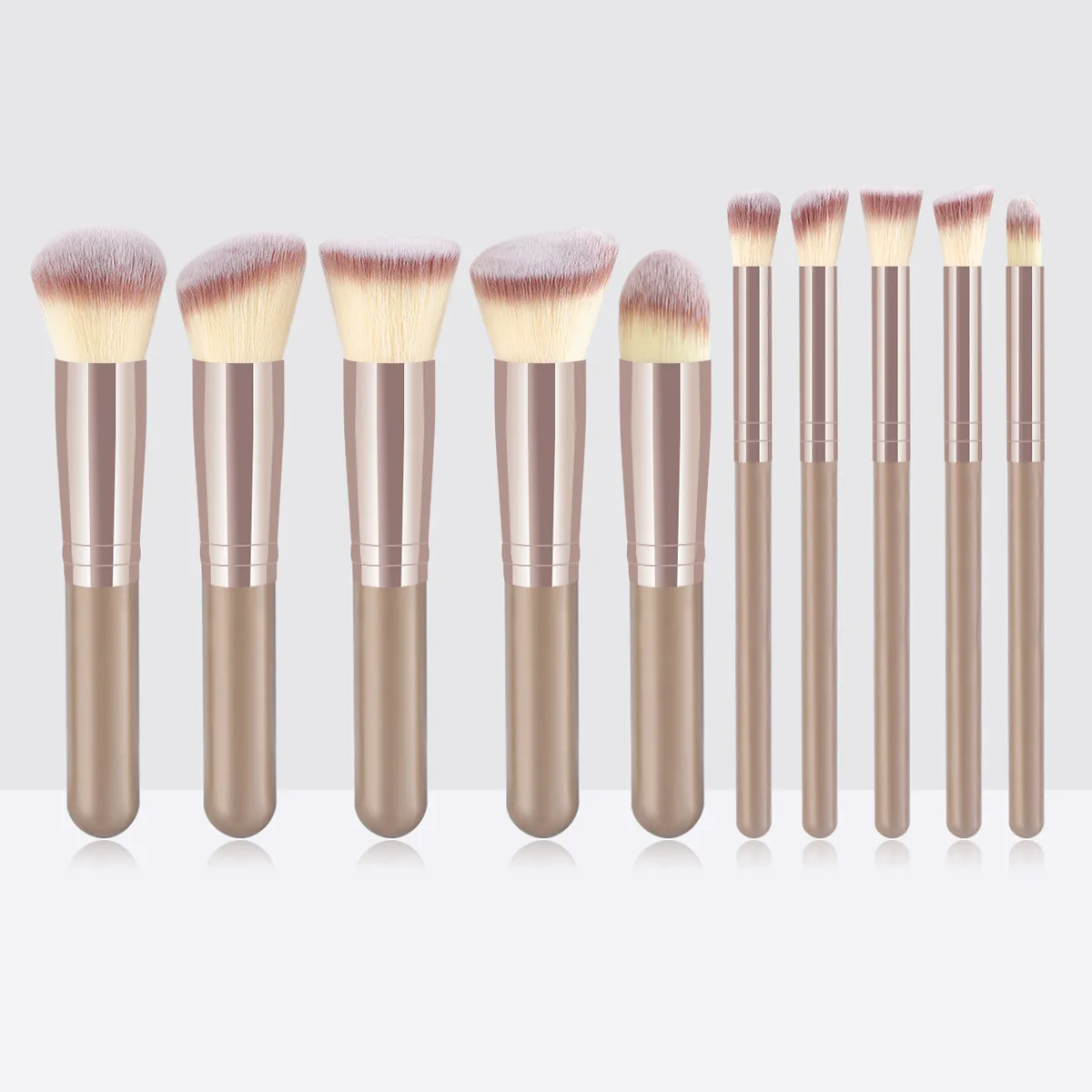 Set 10 Pinceaux de Maquillage Professionnel – Fibres Synthétiques Douces