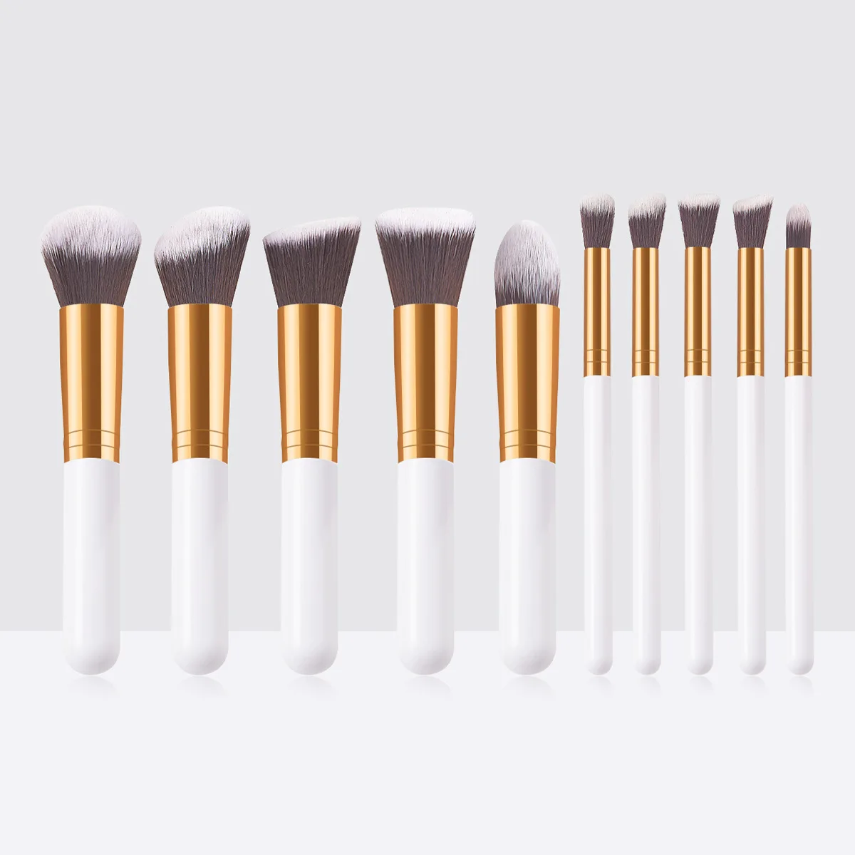 Set 10 Pinceaux de Maquillage Professionnel – Fibres Synthétiques Douces