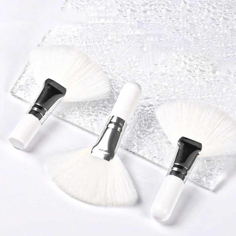 Pinceau Éventail Maquillage Professionnel – Fibres Synthétiques Douces, Multifonction Visage