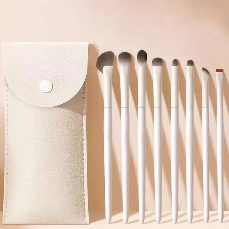 Set de 10 Pinceaux Maquillage Yeux Végétaliens Doux – Logo Personnalisable