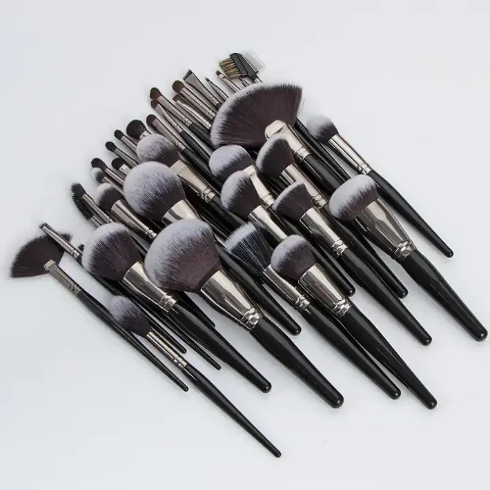 Kit 36 Pinceaux Maquillage Professionnels Luxe – Manche en Bois, Poils Naturels