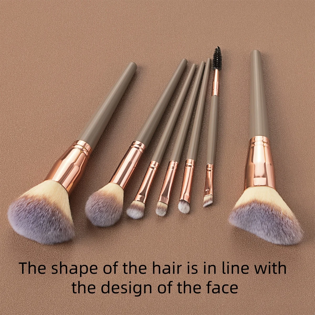 Set 7 Pinceaux Maquillage Professionnels – Poils Doux, Tube Aluminium Rose Doré