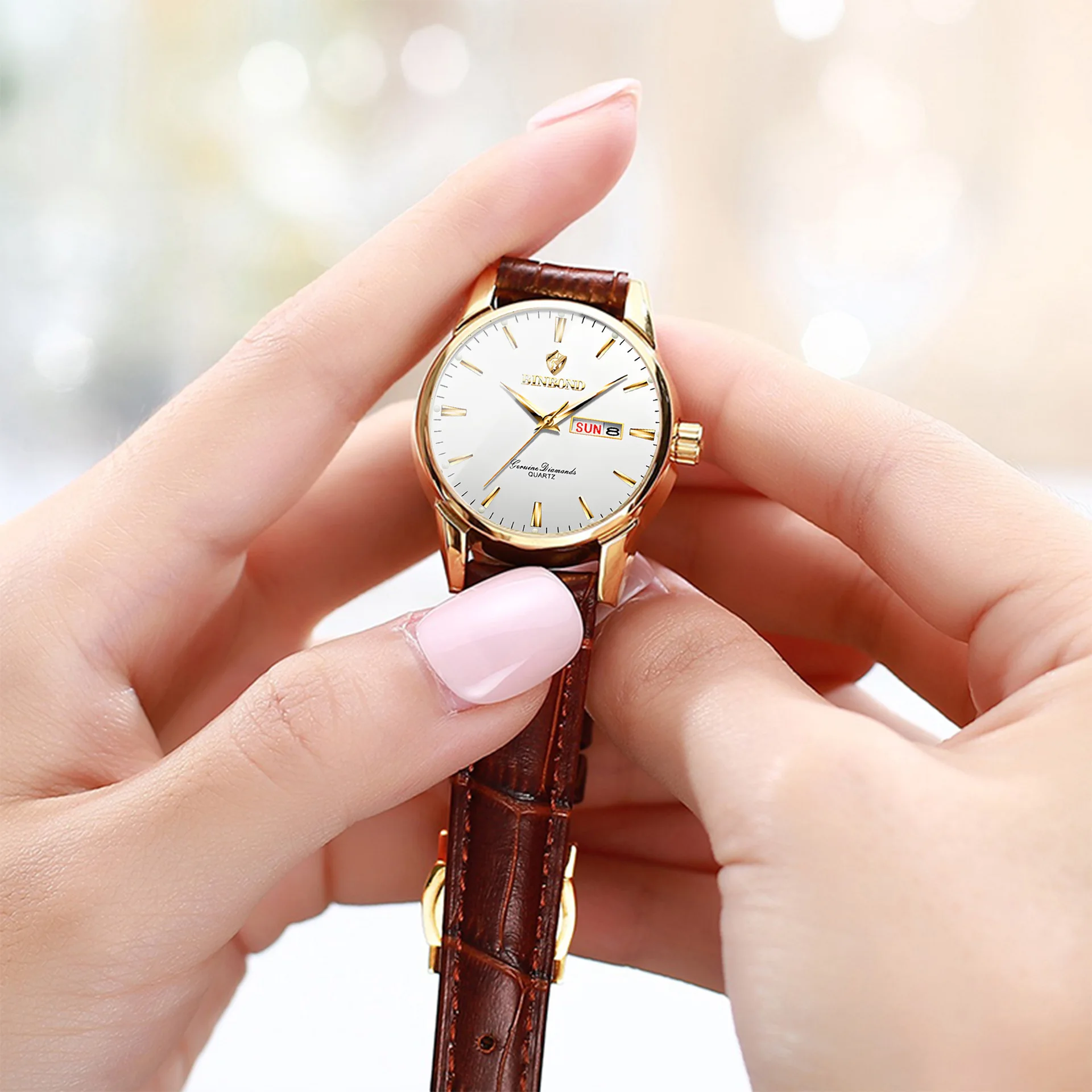 Montre femme Binbond B2238 – Élégante, étanche, bracelet cuir