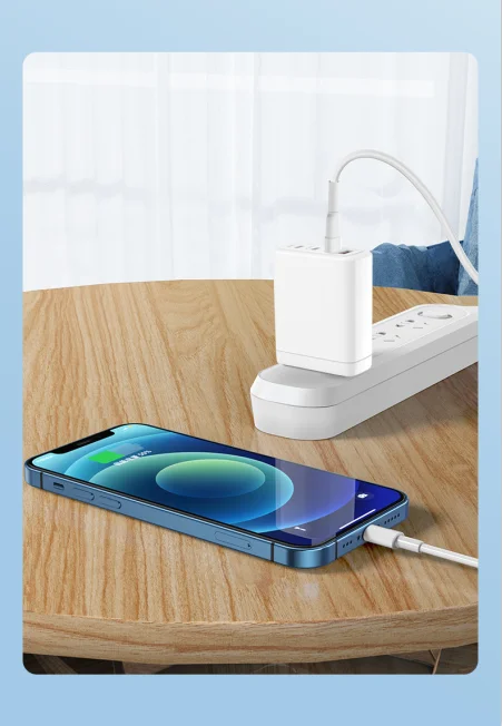 Chargeur GaN 120W 4 Ports (3 USB-C + 1 USB-A) Charge Rapide PD QC3.0 – iPhone, PC, Tablette