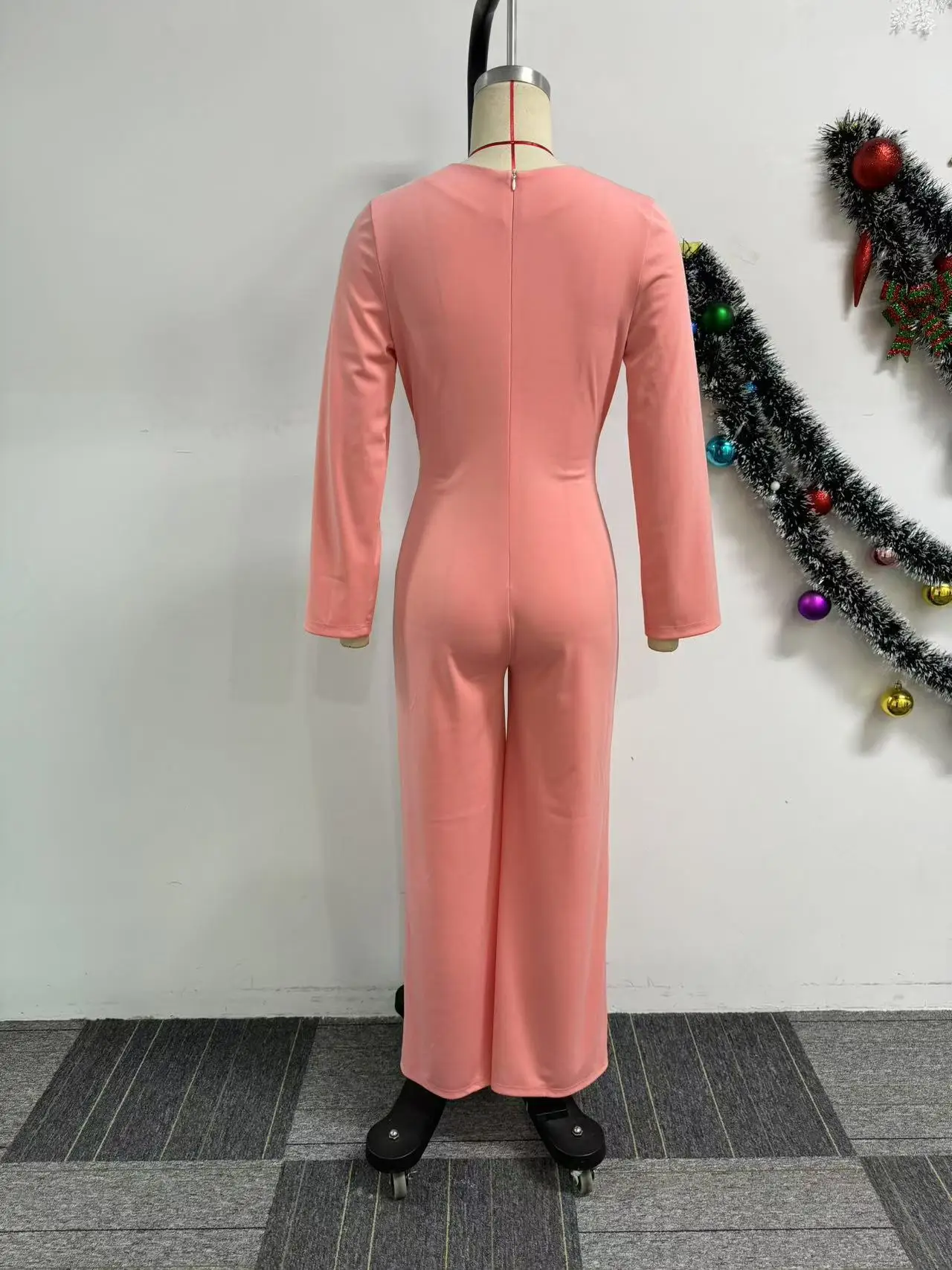 Combinaison femme tendance col V, manches longues, jambes larges, taille haute élastique