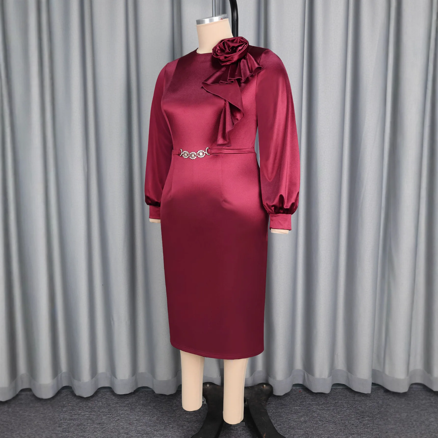 Robe Midi Élégante Manches Lanterne Fleurs 3D & Ceinture Strass – Satin Femme