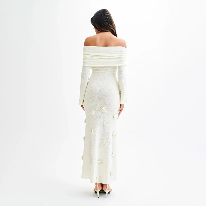 Robe Maxi Épaule Dénudée D8732 – Fleurs 3D Élégantes | Tricot Stretch Femme