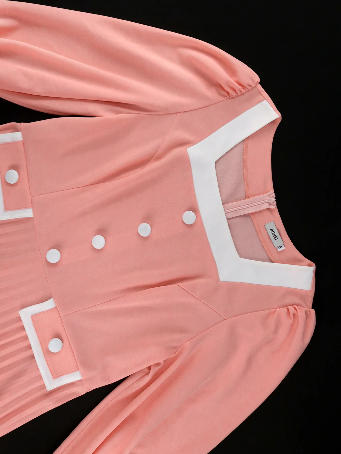 Robe de bureau femme col carré bicolore | Coupe A-line plissée élégante