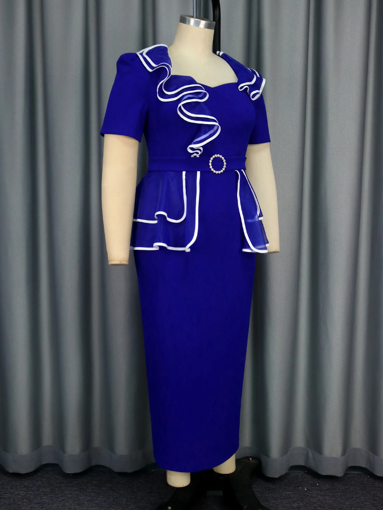 Robe Midi Femme Col Carré à Volants – Coupe Crayon Taille Haute, Style Bureau & Casual