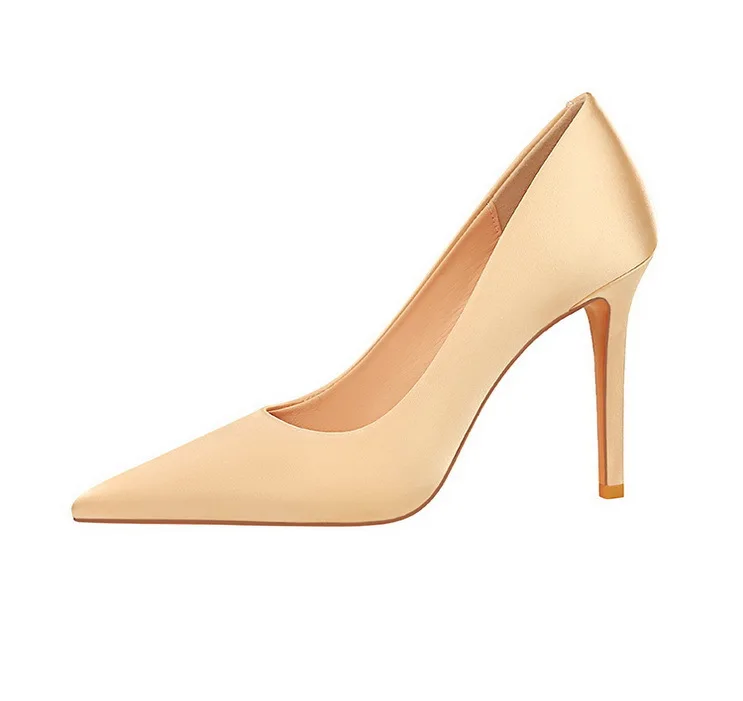 Escarpins Satin Bout Pointu Talon Aiguille – Élégance Femme Bureau & Mariage