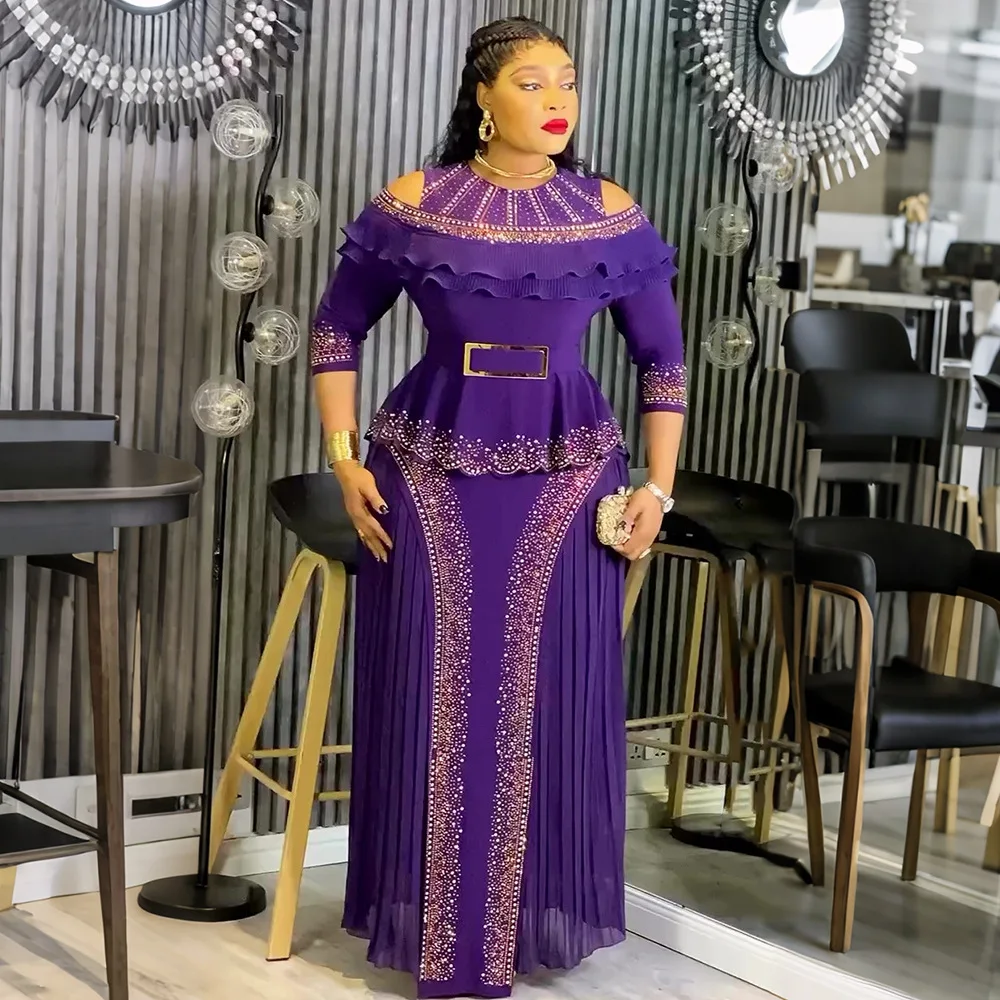 Robe Élégante Femme S11070 – Col Rond, Manches 3/4, Strass & Volants Plissés, Coupe A-Line Maxi
