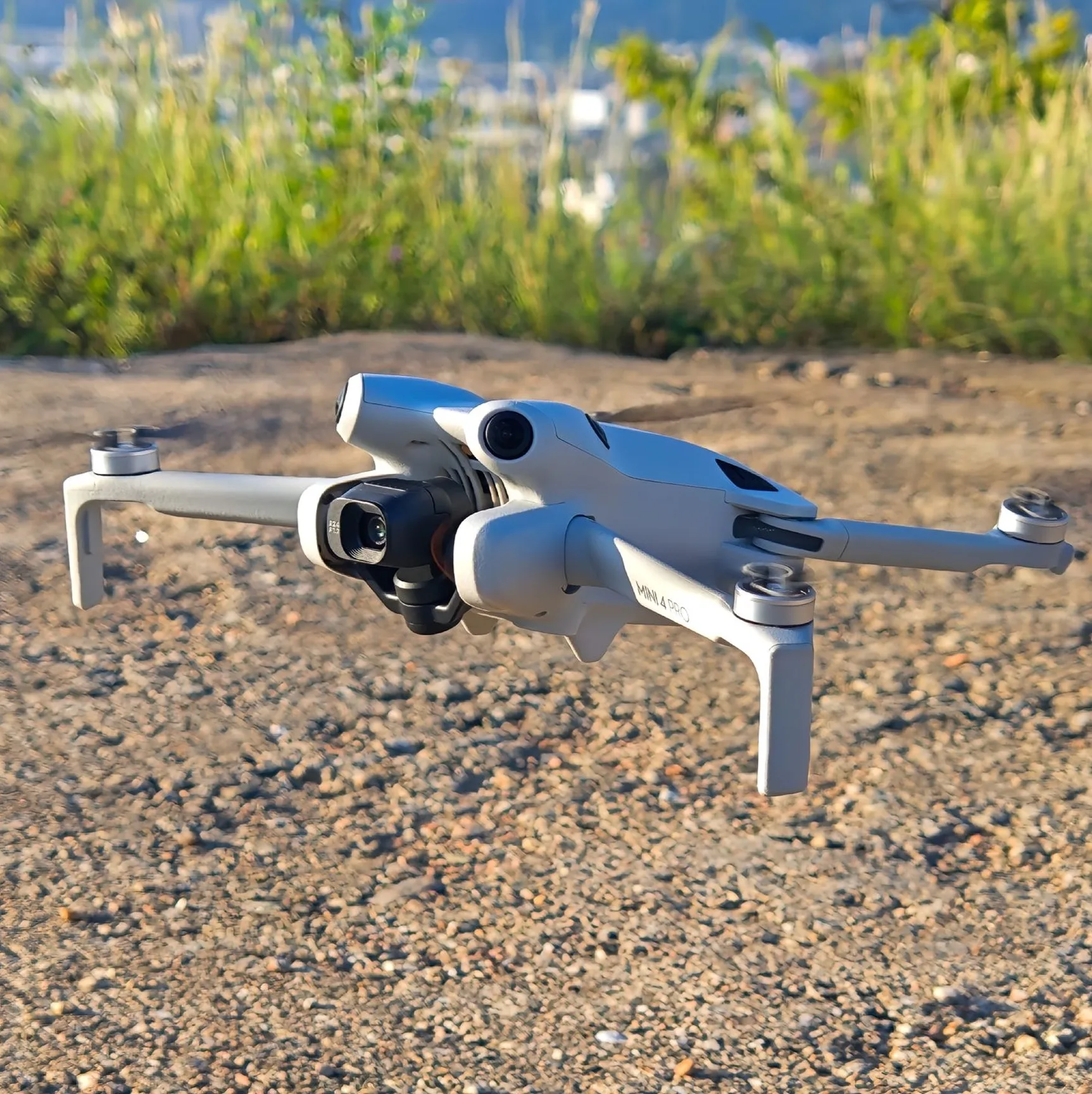 DJI Mini 4 Pro Drone 4K/8K – Télécommande Écran, 45min Vol, 20KM,