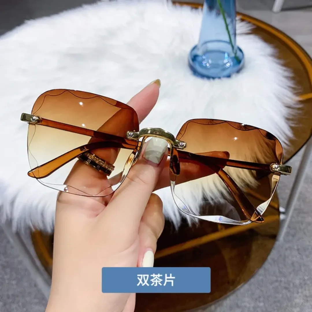 Lunettes de Soleil Sans Monture 2025 – Élégance et Protection UV pour Femmes Modernes