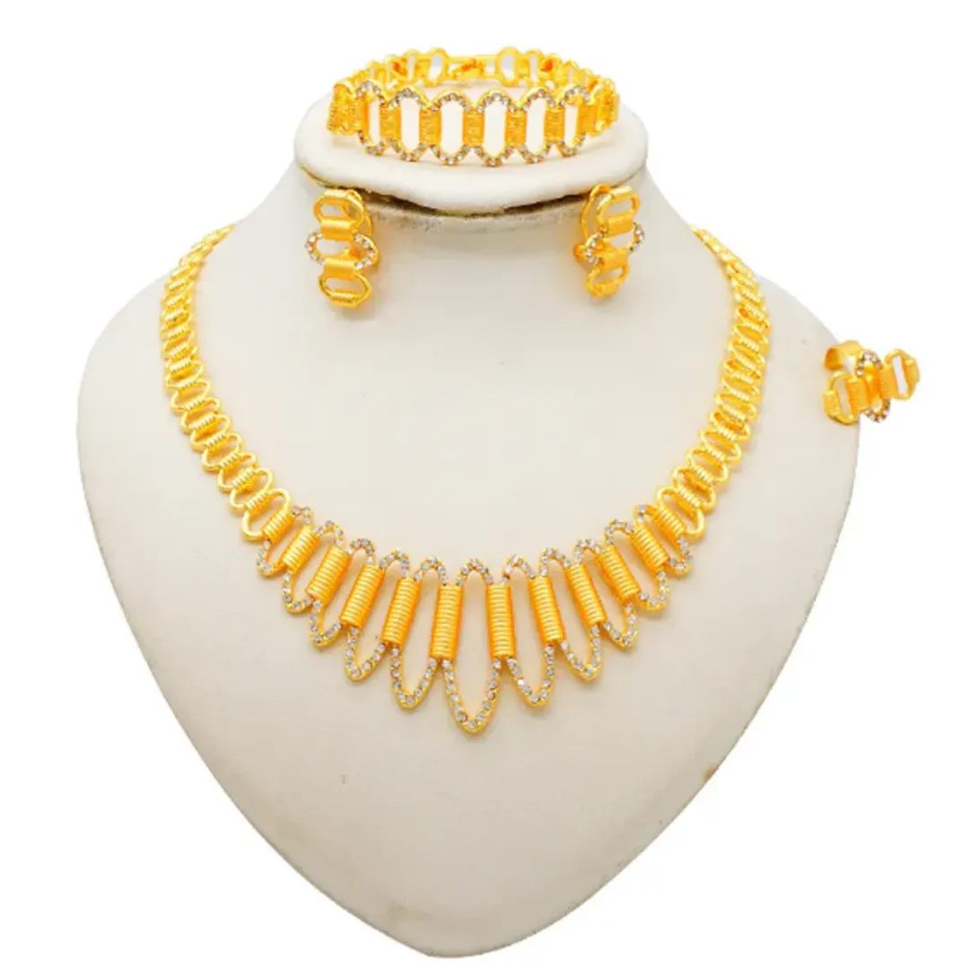 Ensemble de Bijoux Plaqué Or Zircon – Collier, Bracelet, Boucles d’Oreilles et Bague – Style Dubaï Chic