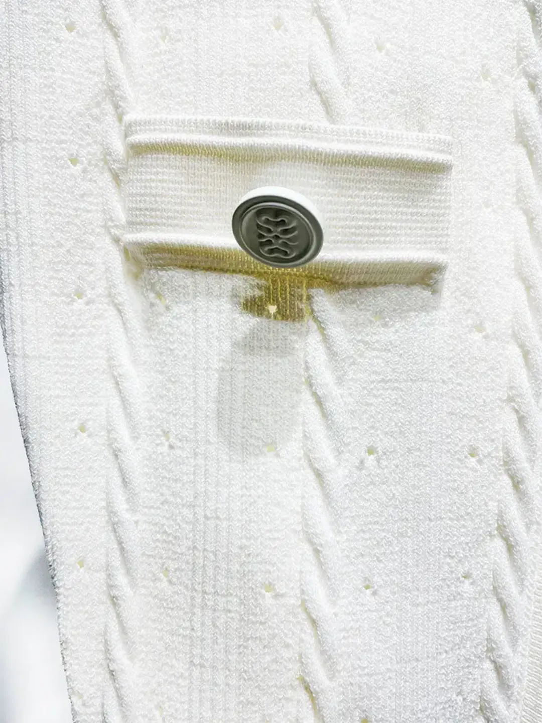 Robe Longue Tricotée Femme – Boutonnage Élégant, Manches Courtes, Décolleté Rond – Style Ajusté et Évasé, Automne/Hiver