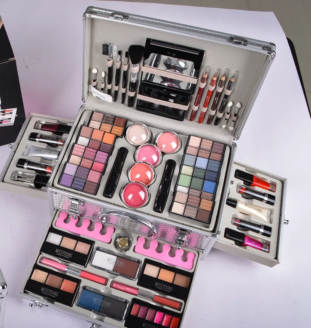 Mallette de Maquillage Complète – Kit Professionnel Tout-en-Un pour Teint, Yeux, Lèvres et Ongles