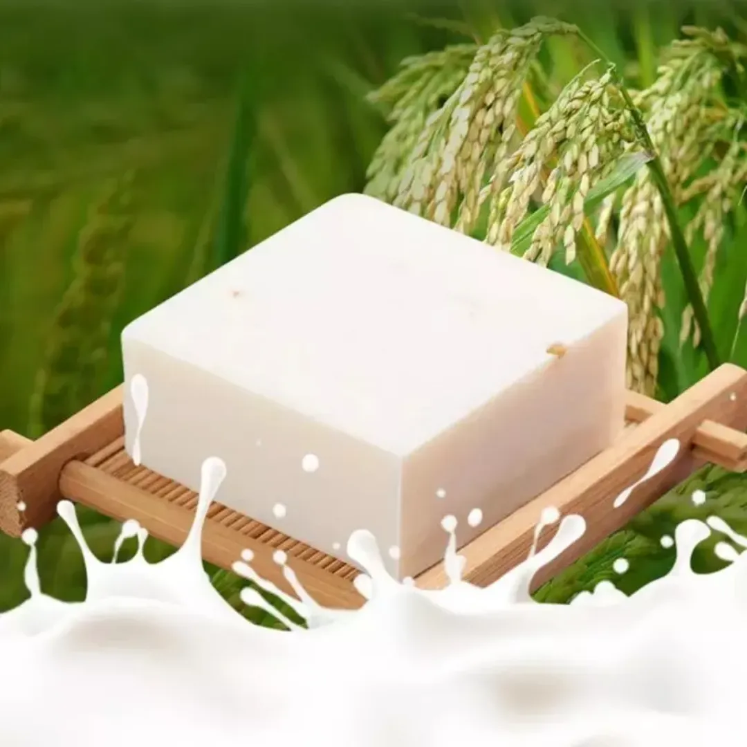 Savon au Lait de Riz Naturel – Blanchissant, Hydratant et Contrôle de l’Huile – Fait Main