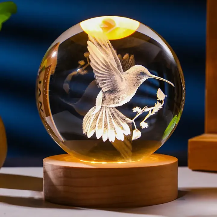 Lampe Veilleuse Boule de Cristal 3D Gravée au Laser - Décoration Intérieure et Cadeau Original