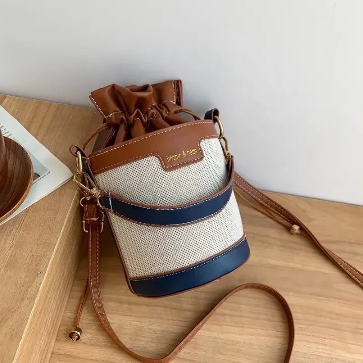 Sac Seau à Cordon Femme – Style Vintage, Bandoulière Réglable, Petit Format Chic